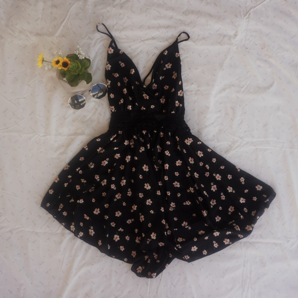 floral black romper from ambiance size medium
